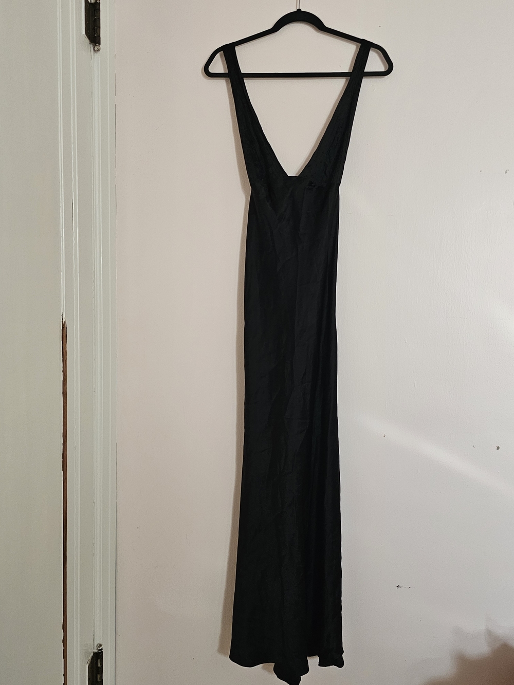 Victoria's Secret Medium Black V-Neck Maxi Slip Dress 100% Silk Vtg Y2K